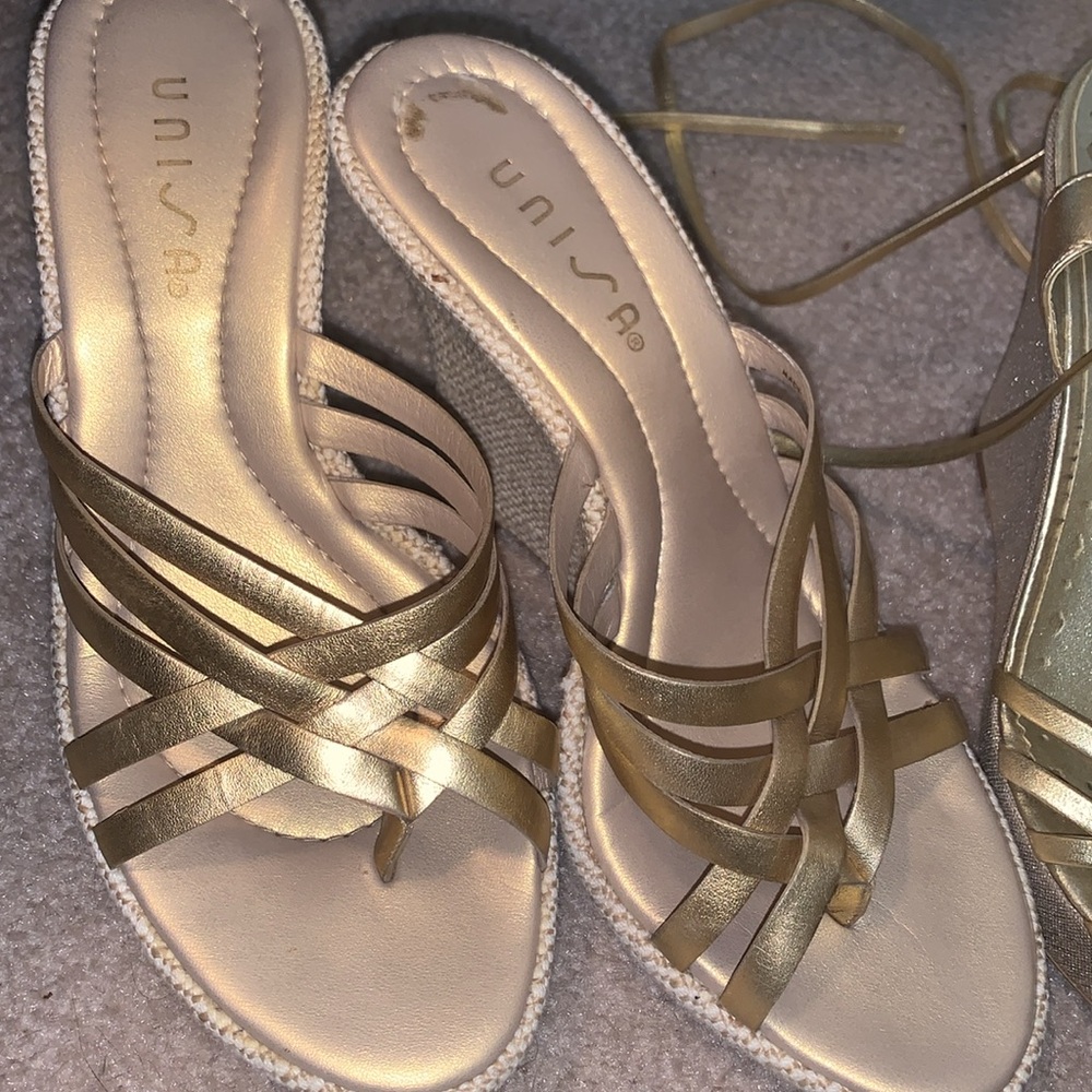 Lot of 3 fabulous wedge heels - 2 gold - 1 black - Picture 3 of 15